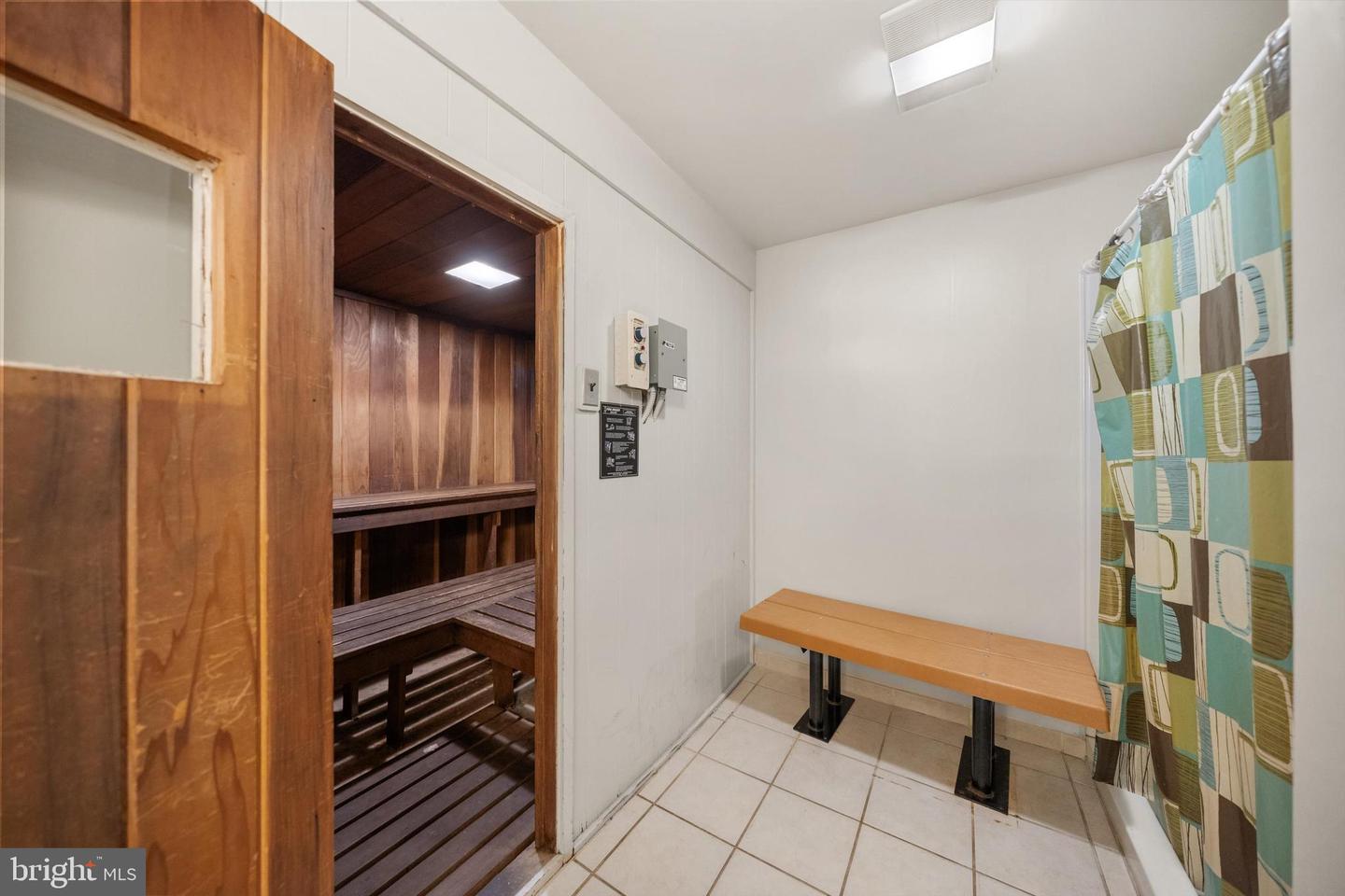 5300 COLUMBIA PIKE #315, ARLINGTON, Virginia 22204, 3 Bedrooms Bedrooms, ,2 BathroomsBathrooms,Residential,For sale,5300 COLUMBIA PIKE #315,VAAR2061110 MLS # VAAR2061110