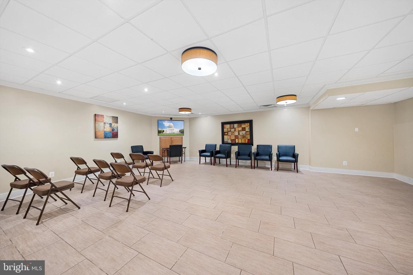 5300 COLUMBIA PIKE #315, ARLINGTON, Virginia 22204, 3 Bedrooms Bedrooms, ,2 BathroomsBathrooms,Residential,For sale,5300 COLUMBIA PIKE #315,VAAR2061110 MLS # VAAR2061110