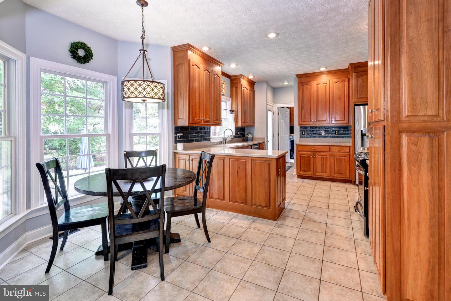 113 HEATHERY, WILLIAMSBURG, Virginia 23188, 4 Bedrooms Bedrooms, 10 Rooms Rooms,2 BathroomsBathrooms,Residential,For sale,113 HEATHERY,VAJC2000504 MLS # VAJC2000504