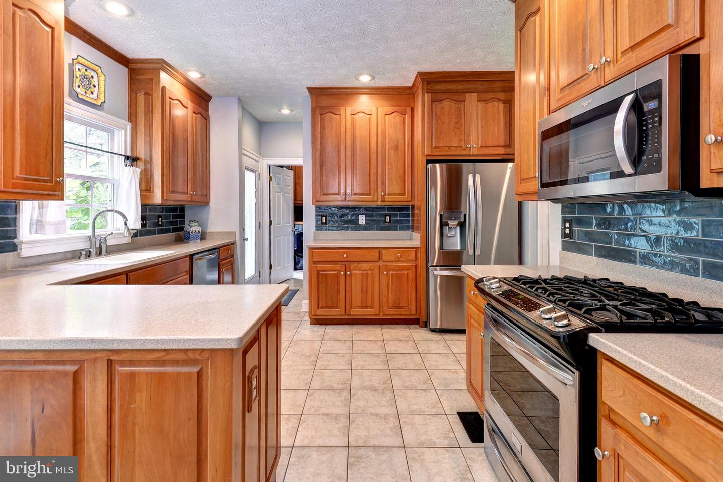 113 HEATHERY, WILLIAMSBURG, Virginia 23188, 4 Bedrooms Bedrooms, 10 Rooms Rooms,2 BathroomsBathrooms,Residential,For sale,113 HEATHERY,VAJC2000504 MLS # VAJC2000504