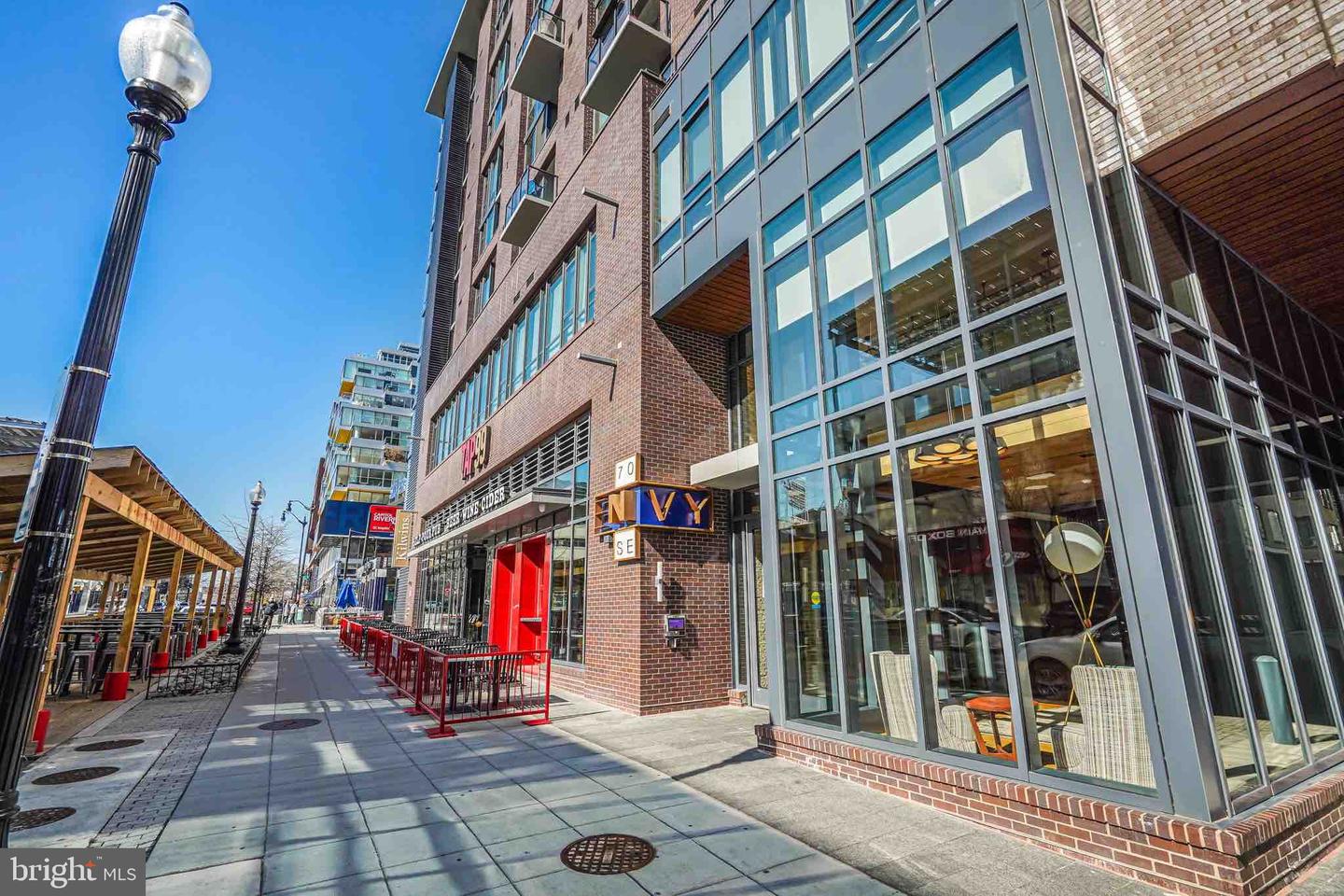 70 N ST SE #N913, WASHINGTON, District Of Columbia 20003, 2 Bedrooms Bedrooms, ,2 BathroomsBathrooms,Residential,For sale,70 N ST SE #N913,DCDC2211178 MLS # DCDC2211178