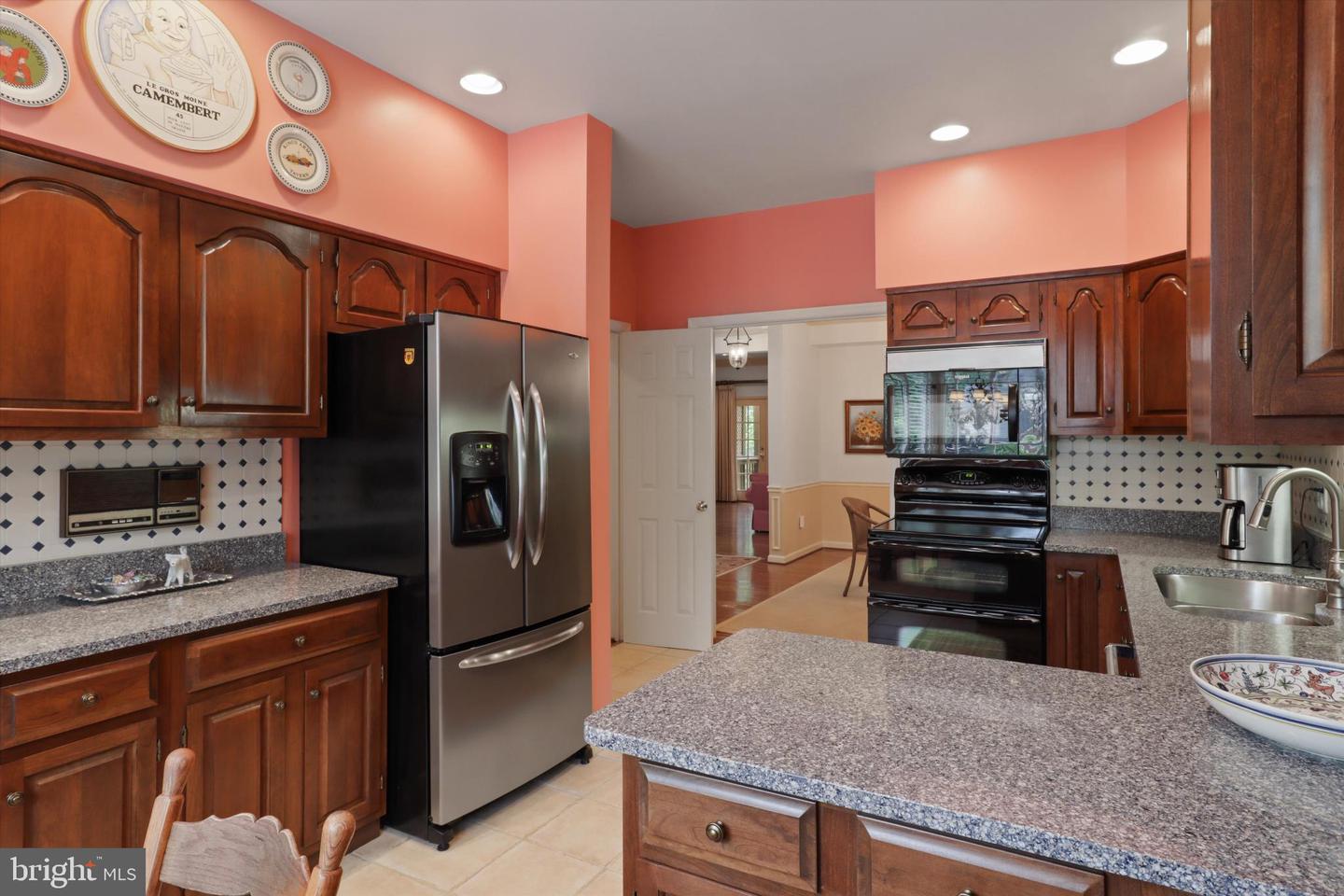 10204 ASPEN WILLOW DR, FAIRFAX, Virginia 22032, 4 Bedrooms Bedrooms, ,4 BathroomsBathrooms,Residential,For sale,10204 ASPEN WILLOW DR,VAFC2006668 MLS # VAFC2006668