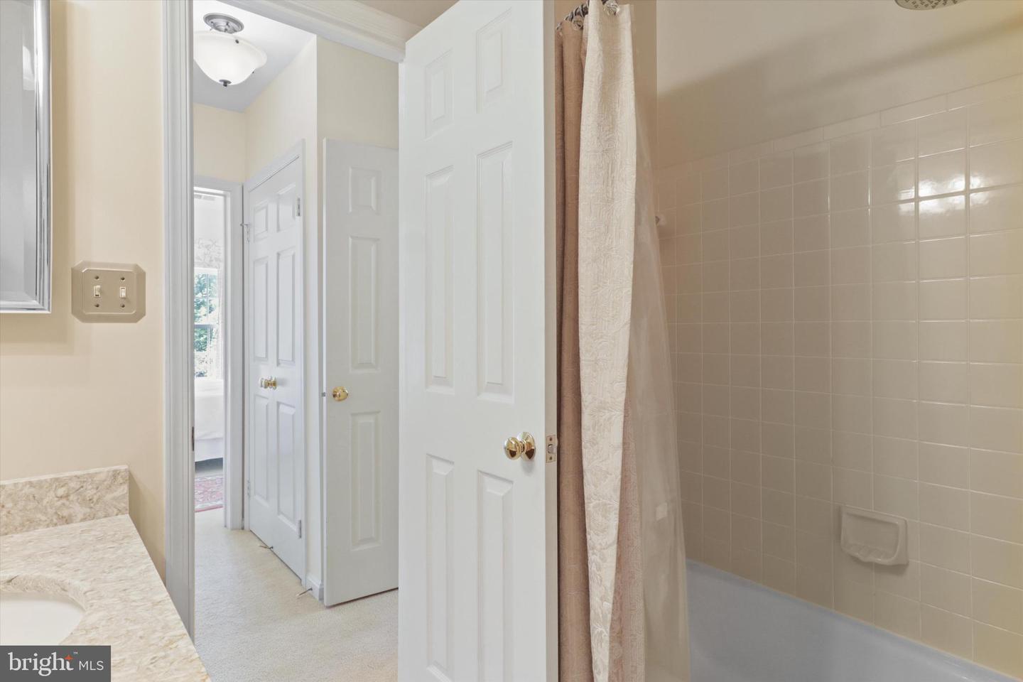 10204 ASPEN WILLOW DR, FAIRFAX, Virginia 22032, 4 Bedrooms Bedrooms, ,4 BathroomsBathrooms,Residential,For sale,10204 ASPEN WILLOW DR,VAFC2006668 MLS # VAFC2006668