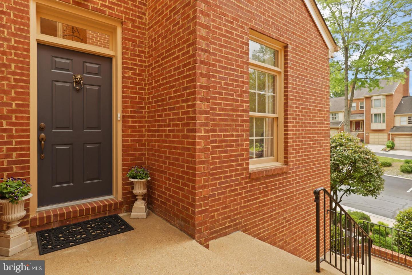 10204 ASPEN WILLOW DR, FAIRFAX, Virginia 22032, 4 Bedrooms Bedrooms, ,4 BathroomsBathrooms,Residential,For sale,10204 ASPEN WILLOW DR,VAFC2006668 MLS # VAFC2006668