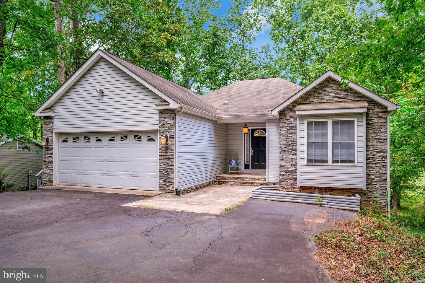 1115 EASTOVER PKWY, LOCUST GROVE, Virginia 22508, 4 Bedrooms Bedrooms, ,3 BathroomsBathrooms,Residential,For sale,1115 EASTOVER PKWY,VAOR2010252 MLS # VAOR2010252