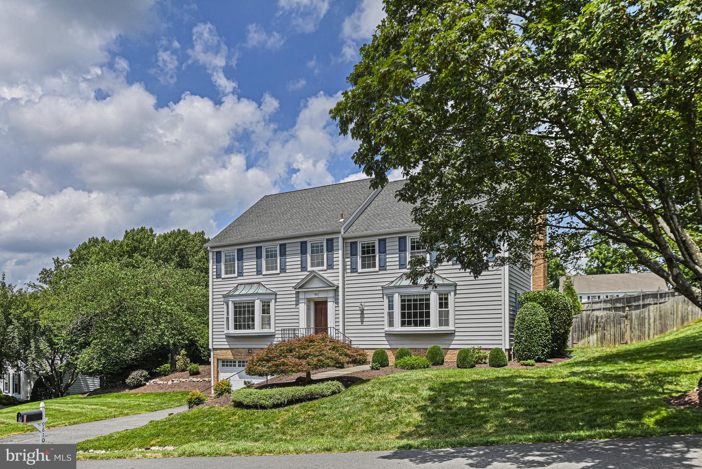 9810 SPRING RIDGE LN, VIENNA, Virginia 22182, 4 Bedrooms Bedrooms, ,3 BathroomsBathrooms,Residential,For sale,9810 SPRING RIDGE LN,VAFX2256570 MLS # VAFX2256570