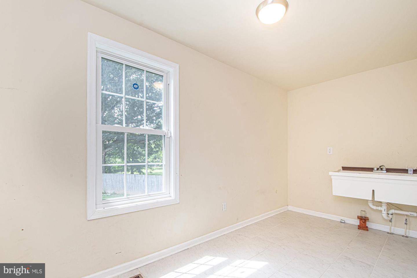 2876 PACKER ST, WINCHESTER, Virginia 22601, 4 Bedrooms Bedrooms, ,2 BathroomsBathrooms,Residential,For sale,2876 PACKER ST,VAWI2008738 MLS # VAWI2008738