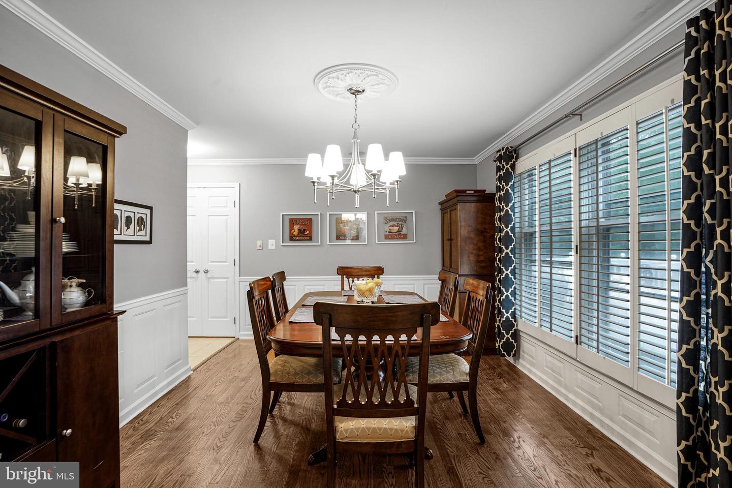 10808 MIDSUMMER DR, RESTON, Virginia 20191, 5 Bedrooms Bedrooms, ,3 BathroomsBathrooms,Residential,For sale,10808 MIDSUMMER DR,VAFX2256610 MLS # VAFX2256610