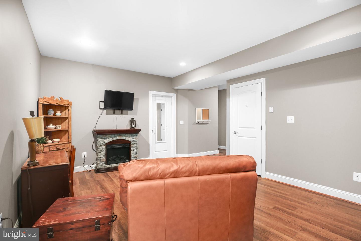 12 GARNET WAY, FREDERICKSBURG, Virginia 22405, 3 Bedrooms Bedrooms, ,3 BathroomsBathrooms,Residential,For sale,12 GARNET WAY,VAST2040938 MLS # VAST2040938