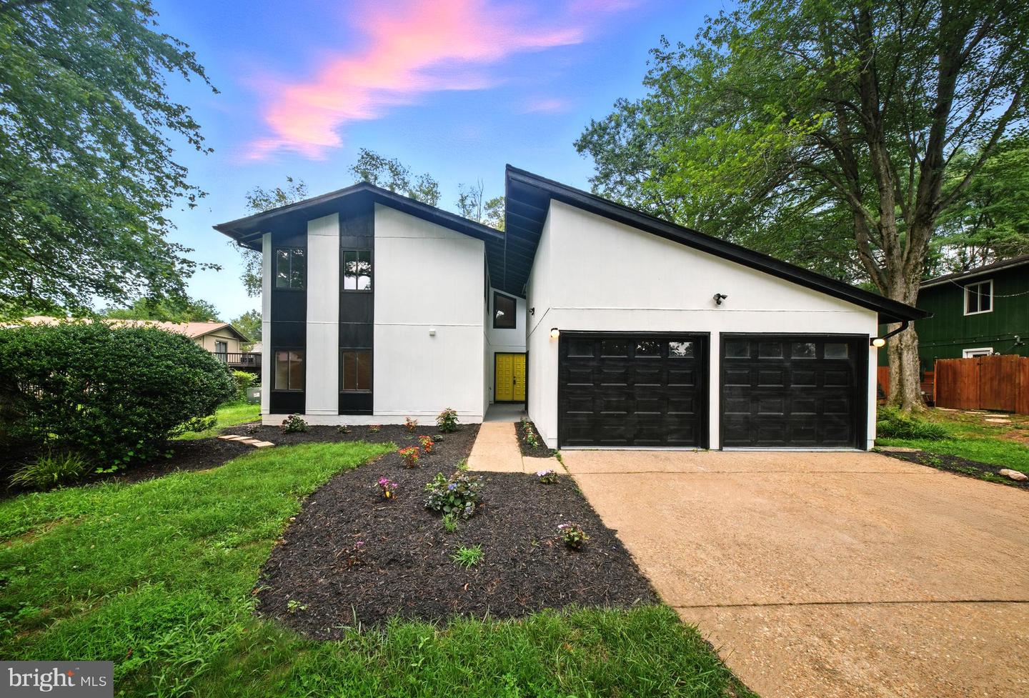 5503 FIRESIDE CT, FAIRFAX, Virginia 22032, 4 Bedrooms Bedrooms, ,4 BathroomsBathrooms,Residential,For sale,5503 FIRESIDE CT,VAFX2256266 MLS # VAFX2256266