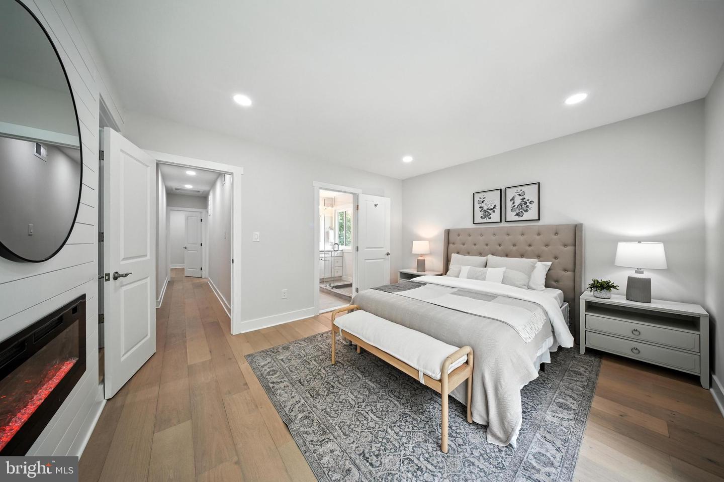 5503 FIRESIDE CT, FAIRFAX, Virginia 22032, 4 Bedrooms Bedrooms, ,4 BathroomsBathrooms,Residential,For sale,5503 FIRESIDE CT,VAFX2256266 MLS # VAFX2256266