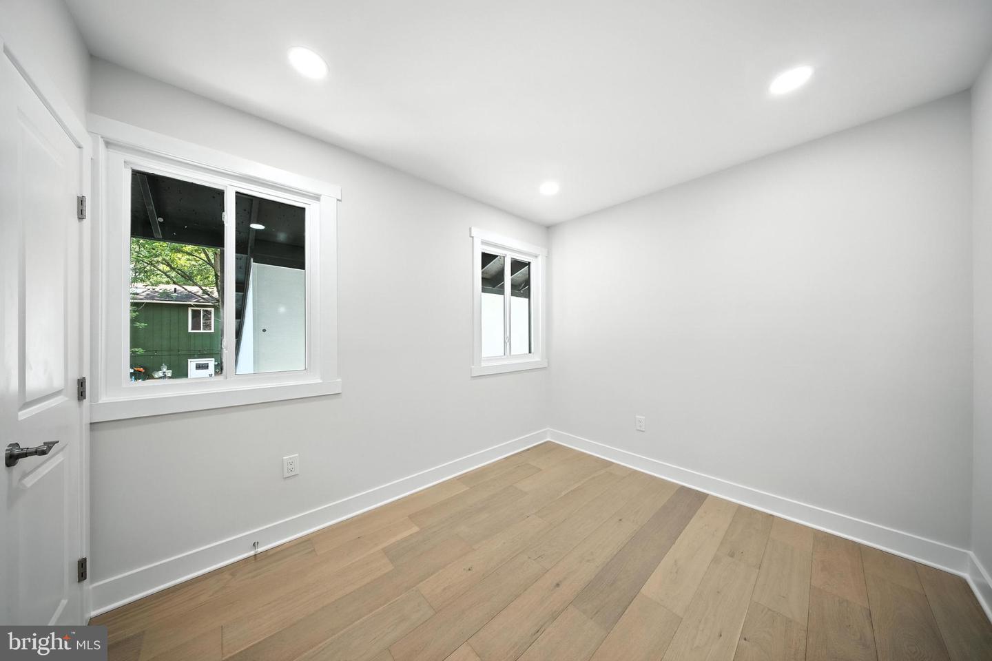 5503 FIRESIDE CT, FAIRFAX, Virginia 22032, 4 Bedrooms Bedrooms, ,4 BathroomsBathrooms,Residential,For sale,5503 FIRESIDE CT,VAFX2256266 MLS # VAFX2256266