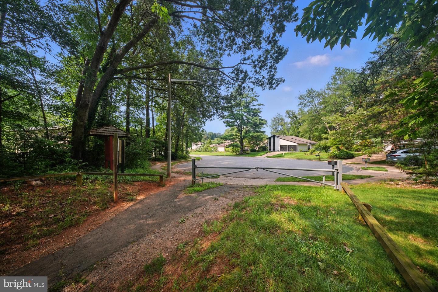5503 FIRESIDE CT, FAIRFAX, Virginia 22032, 4 Bedrooms Bedrooms, ,4 BathroomsBathrooms,Residential,For sale,5503 FIRESIDE CT,VAFX2256266 MLS # VAFX2256266