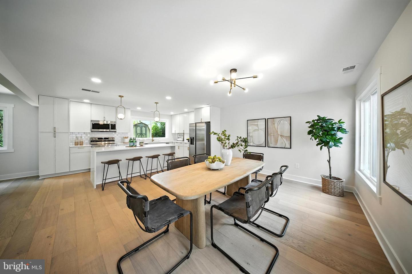 5503 FIRESIDE CT, FAIRFAX, Virginia 22032, 4 Bedrooms Bedrooms, ,4 BathroomsBathrooms,Residential,For sale,5503 FIRESIDE CT,VAFX2256266 MLS # VAFX2256266