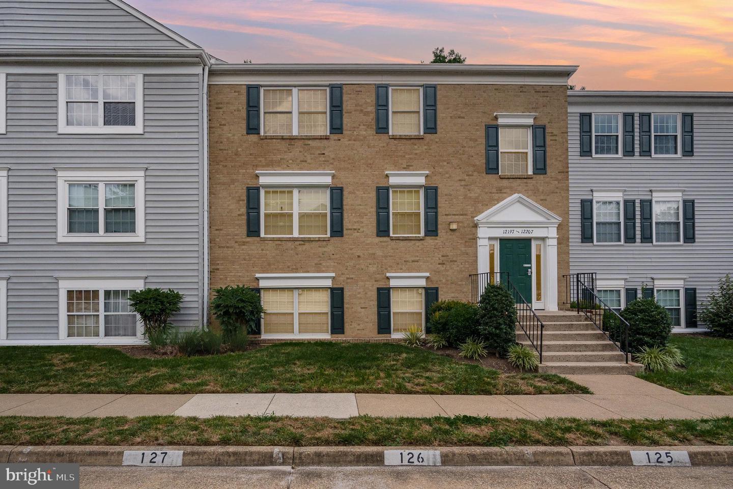 12205 CHAUCER LN #12205, WOODBRIDGE, Virginia 22192, 2 Bedrooms Bedrooms, ,1 BathroomBathrooms,Residential,For sale,12205 CHAUCER LN #12205,VAPW2099558 MLS # VAPW2099558