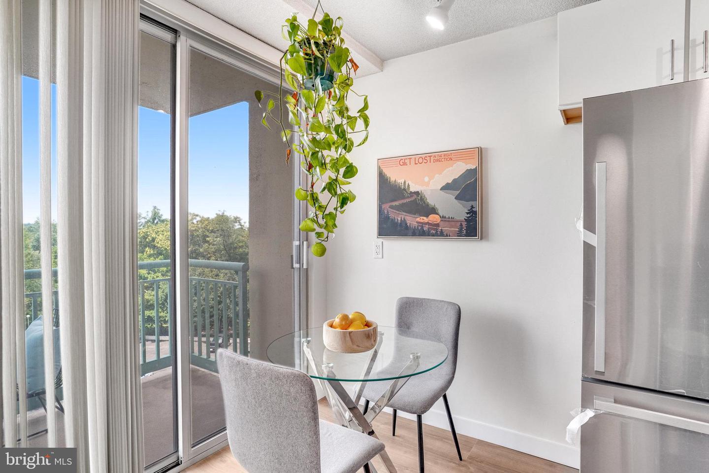 501 SLATERS LN #518, ALEXANDRIA, Virginia 22314, 1 Bedroom Bedrooms, ,1 BathroomBathrooms,Residential,For sale,501 SLATERS LN #518,VAAX2047634 MLS # VAAX2047634