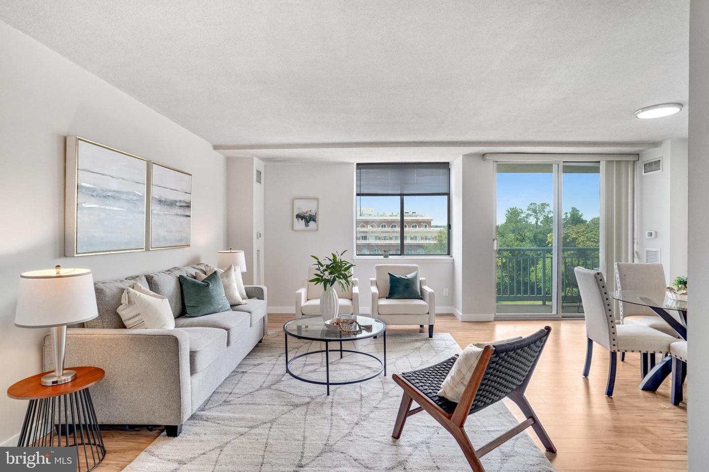 501 SLATERS LN #518, ALEXANDRIA, Virginia 22314, 1 Bedroom Bedrooms, ,1 BathroomBathrooms,Residential,For sale,501 SLATERS LN #518,VAAX2047634 MLS # VAAX2047634
