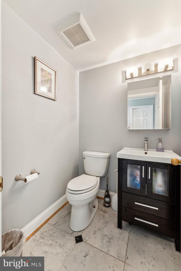 3015 OREGON KNOLLS DR NW, WASHINGTON, District Of Columbia 20015, 5 Bedrooms Bedrooms, ,3 BathroomsBathrooms,Residential,For sale,3015 OREGON KNOLLS DR NW,DCDC2211038 MLS # DCDC2211038
