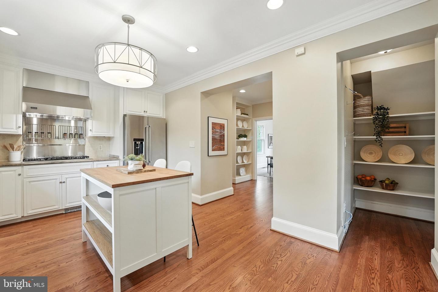 3516 RUNNYMEDE PL NW, WASHINGTON, District Of Columbia 20015, 5 Bedrooms Bedrooms, ,3 BathroomsBathrooms,Residential,For sale,3516 RUNNYMEDE PL NW,DCDC2211040 MLS # DCDC2211040