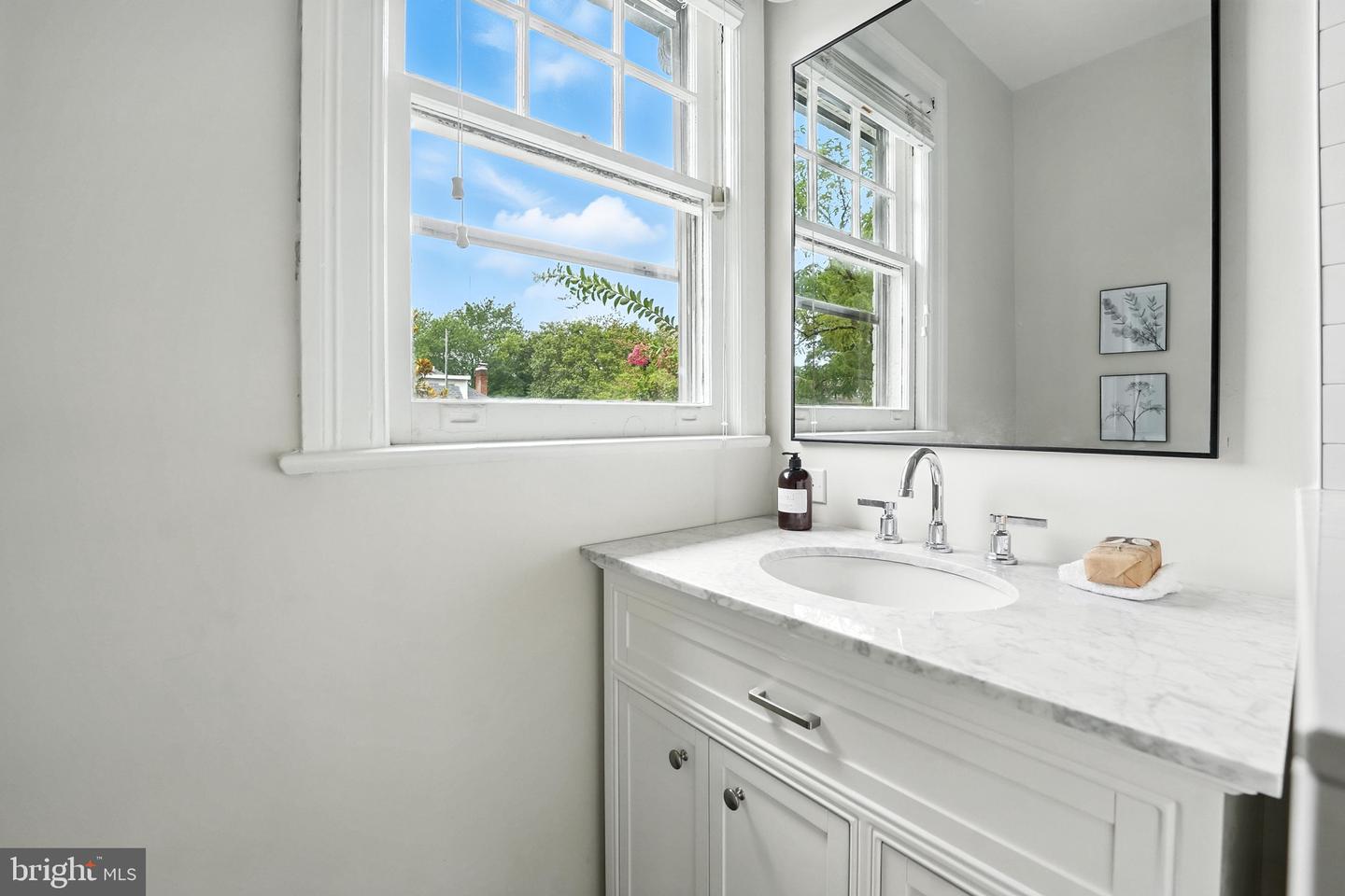 3516 RUNNYMEDE PL NW, WASHINGTON, District Of Columbia 20015, 5 Bedrooms Bedrooms, ,3 BathroomsBathrooms,Residential,For sale,3516 RUNNYMEDE PL NW,DCDC2211040 MLS # DCDC2211040
