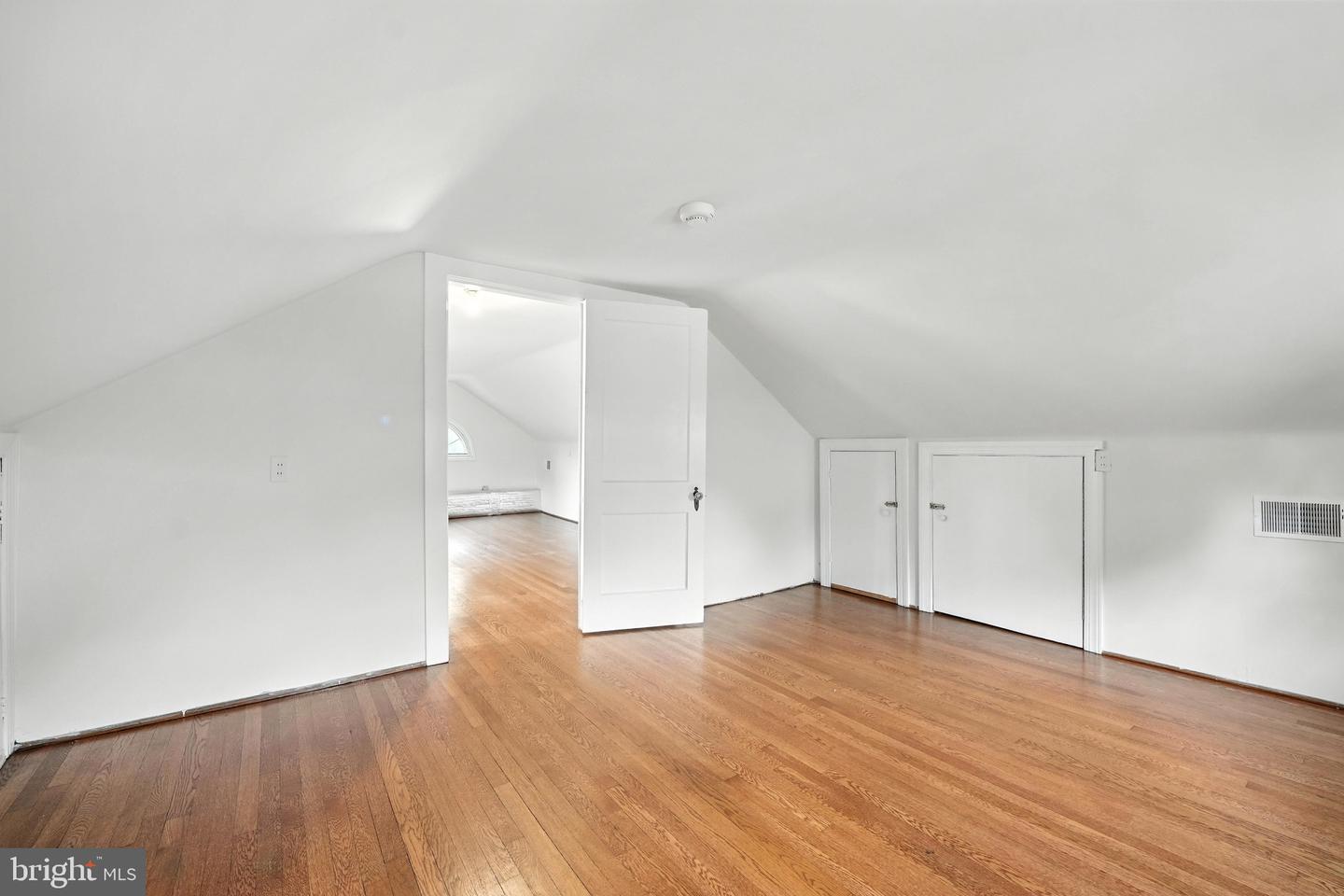 3516 RUNNYMEDE PL NW, WASHINGTON, District Of Columbia 20015, 5 Bedrooms Bedrooms, ,3 BathroomsBathrooms,Residential,For sale,3516 RUNNYMEDE PL NW,DCDC2211040 MLS # DCDC2211040