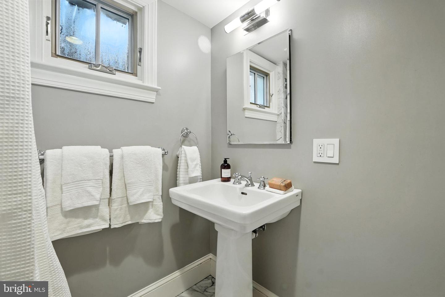 3516 RUNNYMEDE PL NW, WASHINGTON, District Of Columbia 20015, 5 Bedrooms Bedrooms, ,3 BathroomsBathrooms,Residential,For sale,3516 RUNNYMEDE PL NW,DCDC2211040 MLS # DCDC2211040