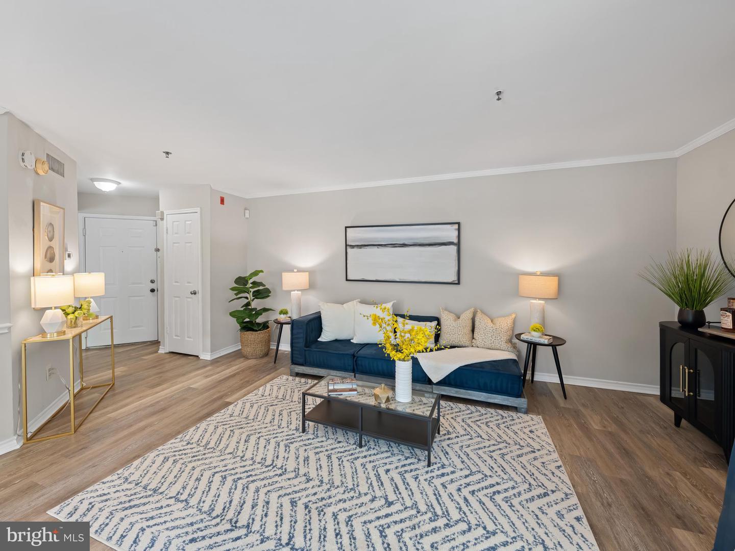 1524 LINCOLN WAY #105, MCLEAN, Virginia 22102, 1 Bedroom Bedrooms, ,1 BathroomBathrooms,Residential,For sale,1524 LINCOLN WAY #105,VAFX2256354 MLS # VAFX2256354