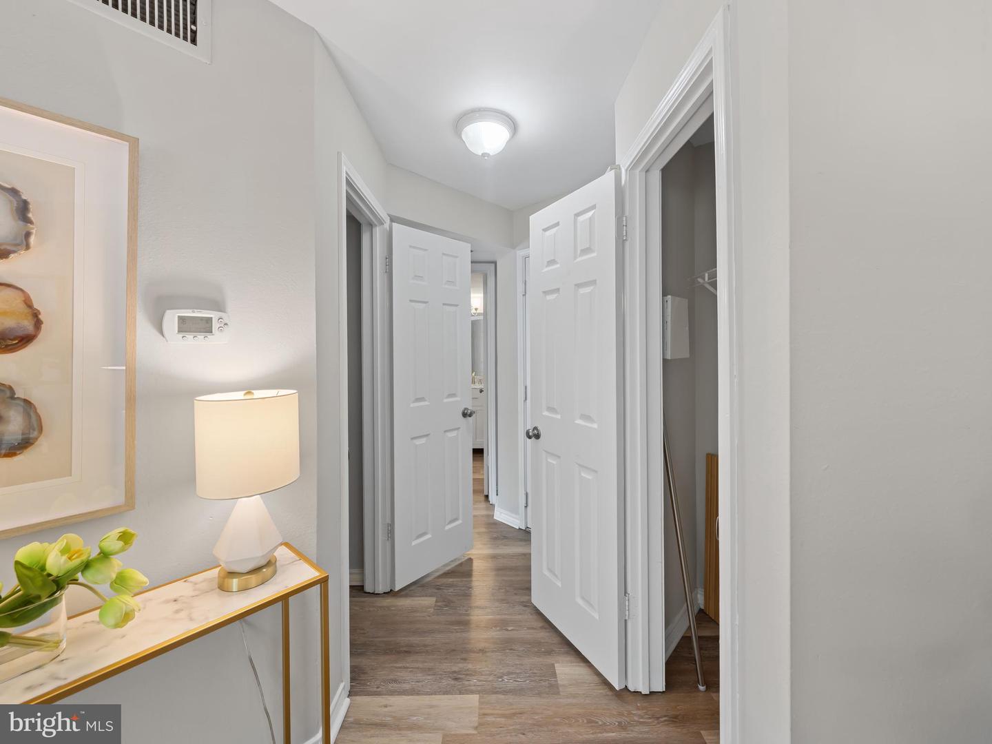 1524 LINCOLN WAY #105, MCLEAN, Virginia 22102, 1 Bedroom Bedrooms, ,1 BathroomBathrooms,Residential,For sale,1524 LINCOLN WAY #105,VAFX2256354 MLS # VAFX2256354