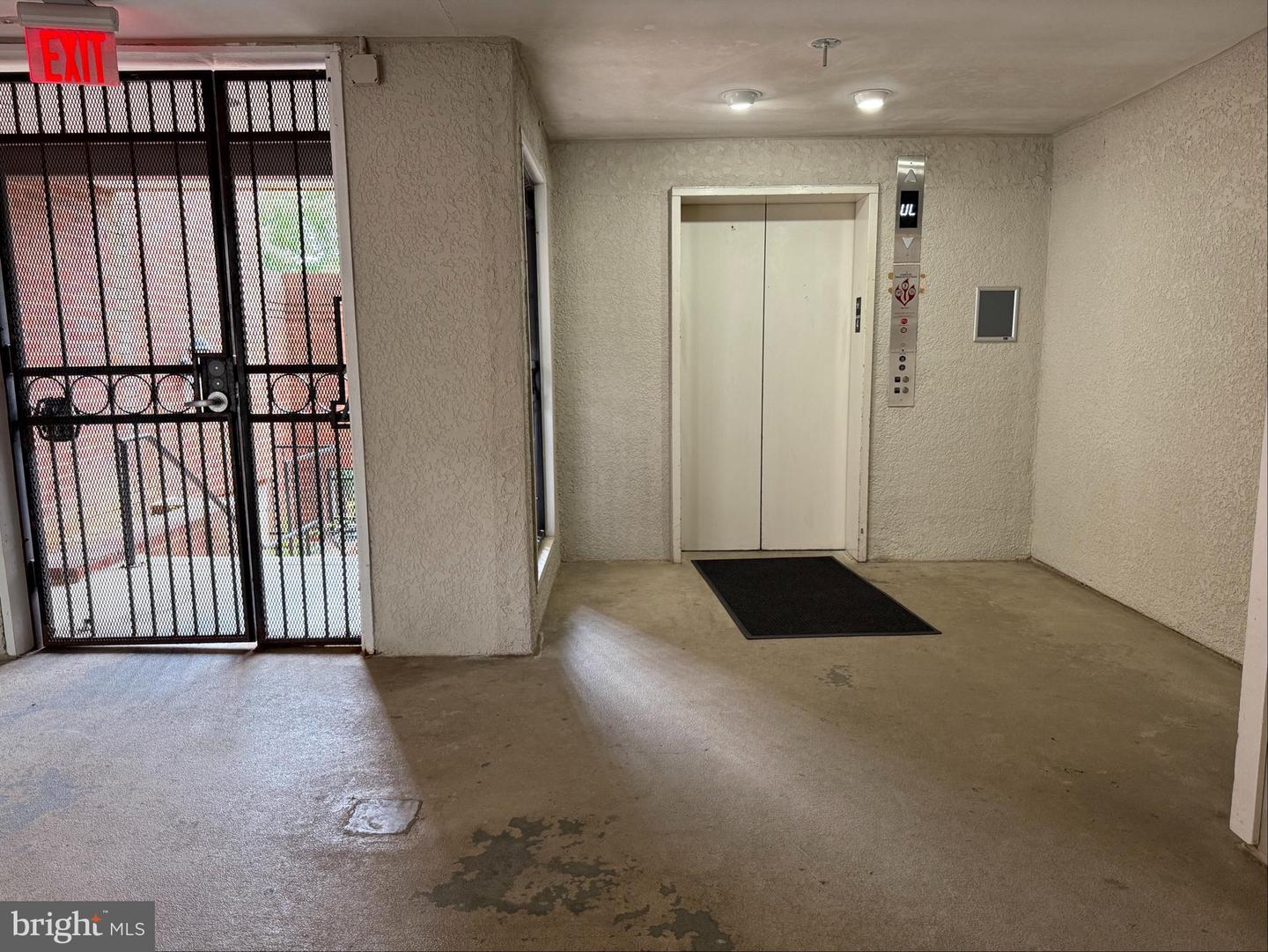 1524 LINCOLN WAY #105, MCLEAN, Virginia 22102, 1 Bedroom Bedrooms, ,1 BathroomBathrooms,Residential,For sale,1524 LINCOLN WAY #105,VAFX2256354 MLS # VAFX2256354