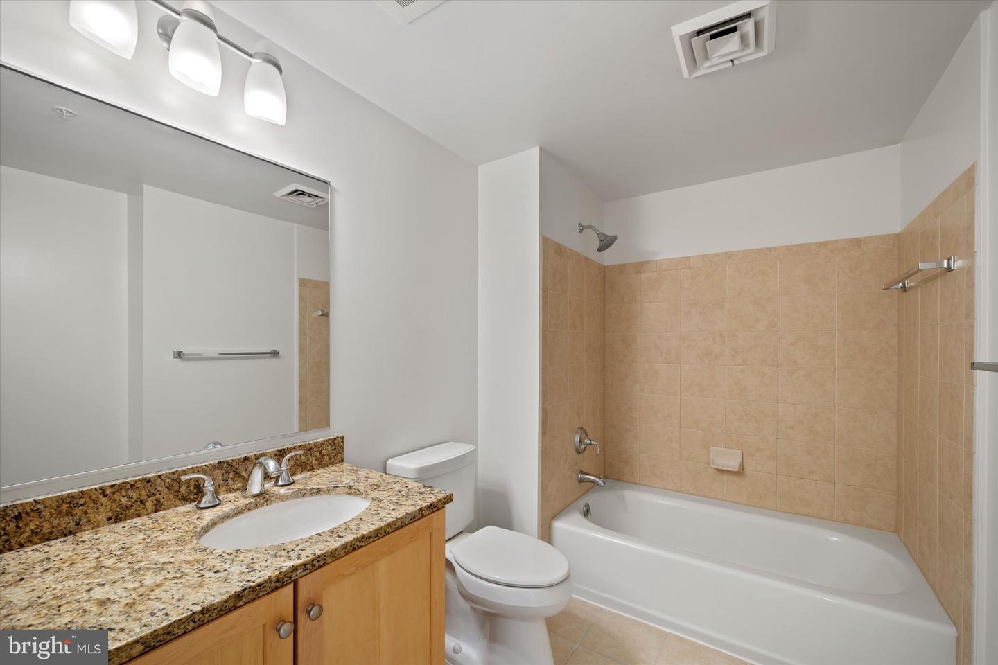 1020 N HIGHLAND ST #1109, ARLINGTON, Virginia 22201, 1 Bedroom Bedrooms, ,1 BathroomBathrooms,Residential,For sale,1020 N HIGHLAND ST #1109,VAAR2061100 MLS # VAAR2061100