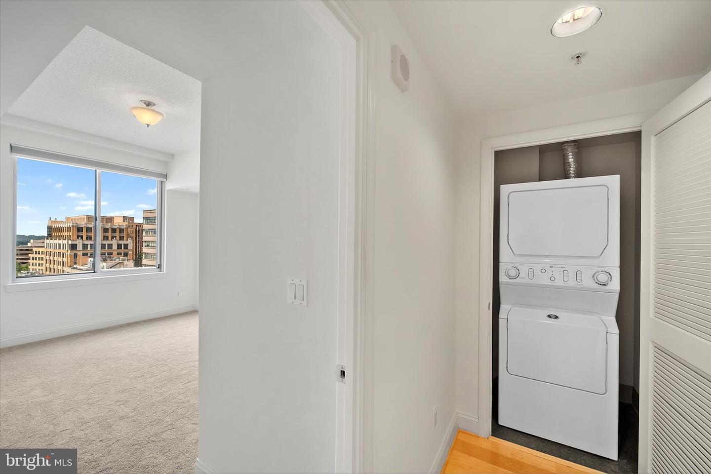 1020 N HIGHLAND ST #1109, ARLINGTON, Virginia 22201, 1 Bedroom Bedrooms, ,1 BathroomBathrooms,Residential,For sale,1020 N HIGHLAND ST #1109,VAAR2061100 MLS # VAAR2061100