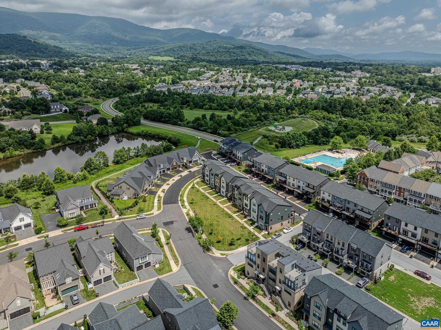 924 ORION LN, CROZET, Virginia 22932, 3 Bedrooms Bedrooms, ,3 BathroomsBathrooms,Residential,For sale,924 ORION LN,666918 MLS # 666918