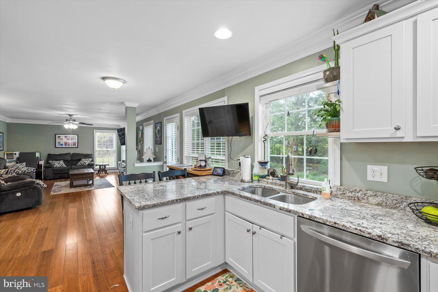29 HOLLY CORNER RD, FREDERICKSBURG, Virginia 22406, 3 Bedrooms Bedrooms, ,2 BathroomsBathrooms,Residential,For sale,29 HOLLY CORNER RD,VAST2040978 MLS # VAST2040978