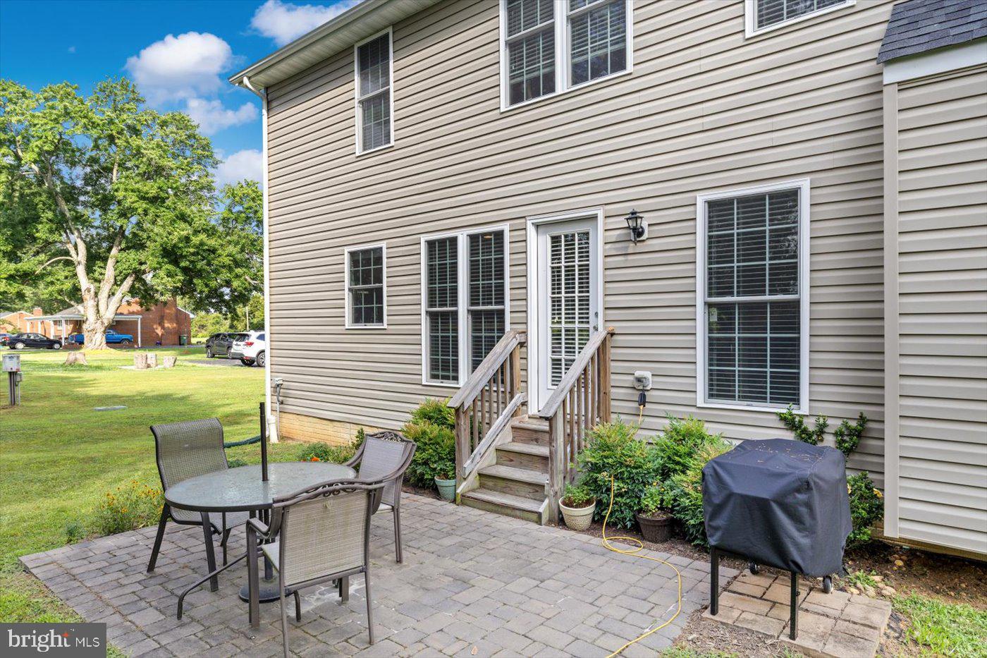 29 HOLLY CORNER RD, FREDERICKSBURG, Virginia 22406, 3 Bedrooms Bedrooms, ,2 BathroomsBathrooms,Residential,For sale,29 HOLLY CORNER RD,VAST2040978 MLS # VAST2040978