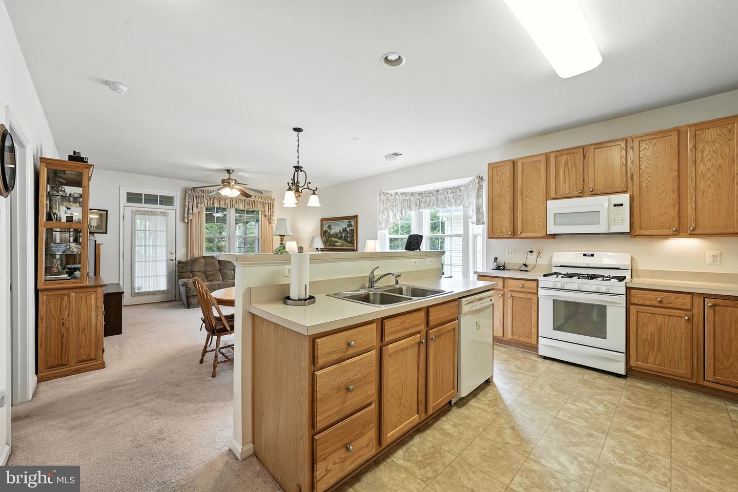 17452 FOUR SEASONS DR, DUMFRIES, Virginia 22025, 3 Bedrooms Bedrooms, ,2 BathroomsBathrooms,Residential,For sale,17452 FOUR SEASONS DR,VAPW2099610 MLS # VAPW2099610