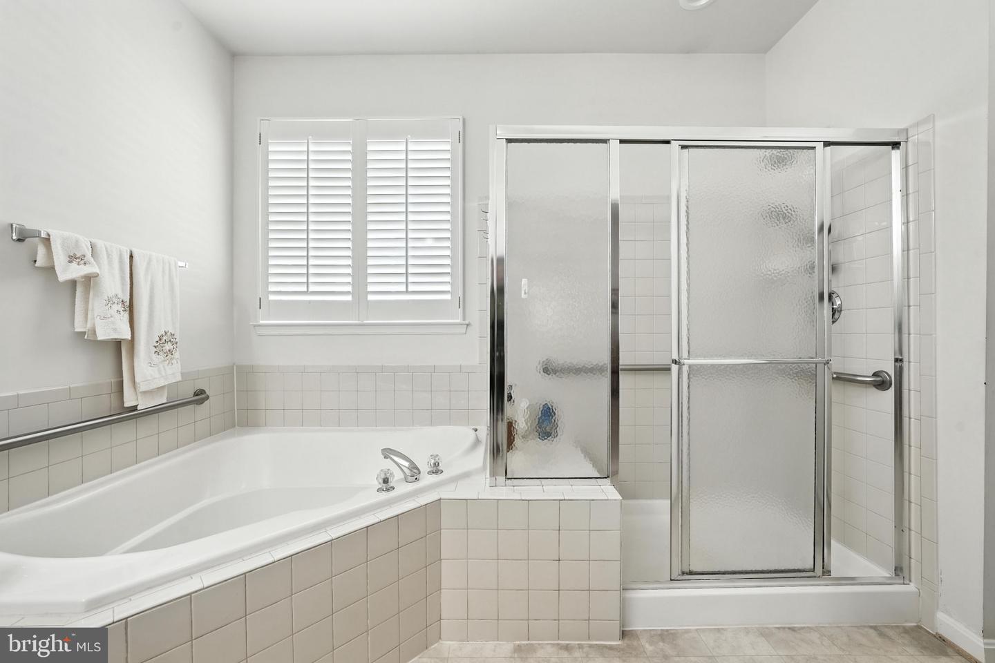 17452 FOUR SEASONS DR, DUMFRIES, Virginia 22025, 3 Bedrooms Bedrooms, ,2 BathroomsBathrooms,Residential,For sale,17452 FOUR SEASONS DR,VAPW2099610 MLS # VAPW2099610