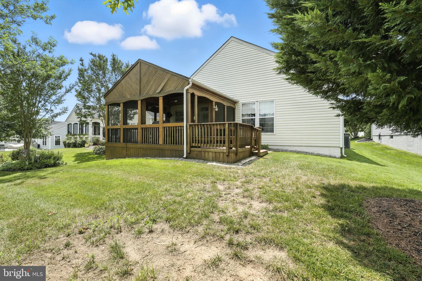 17452 FOUR SEASONS DR, DUMFRIES, Virginia 22025, 3 Bedrooms Bedrooms, ,2 BathroomsBathrooms,Residential,For sale,17452 FOUR SEASONS DR,VAPW2099610 MLS # VAPW2099610