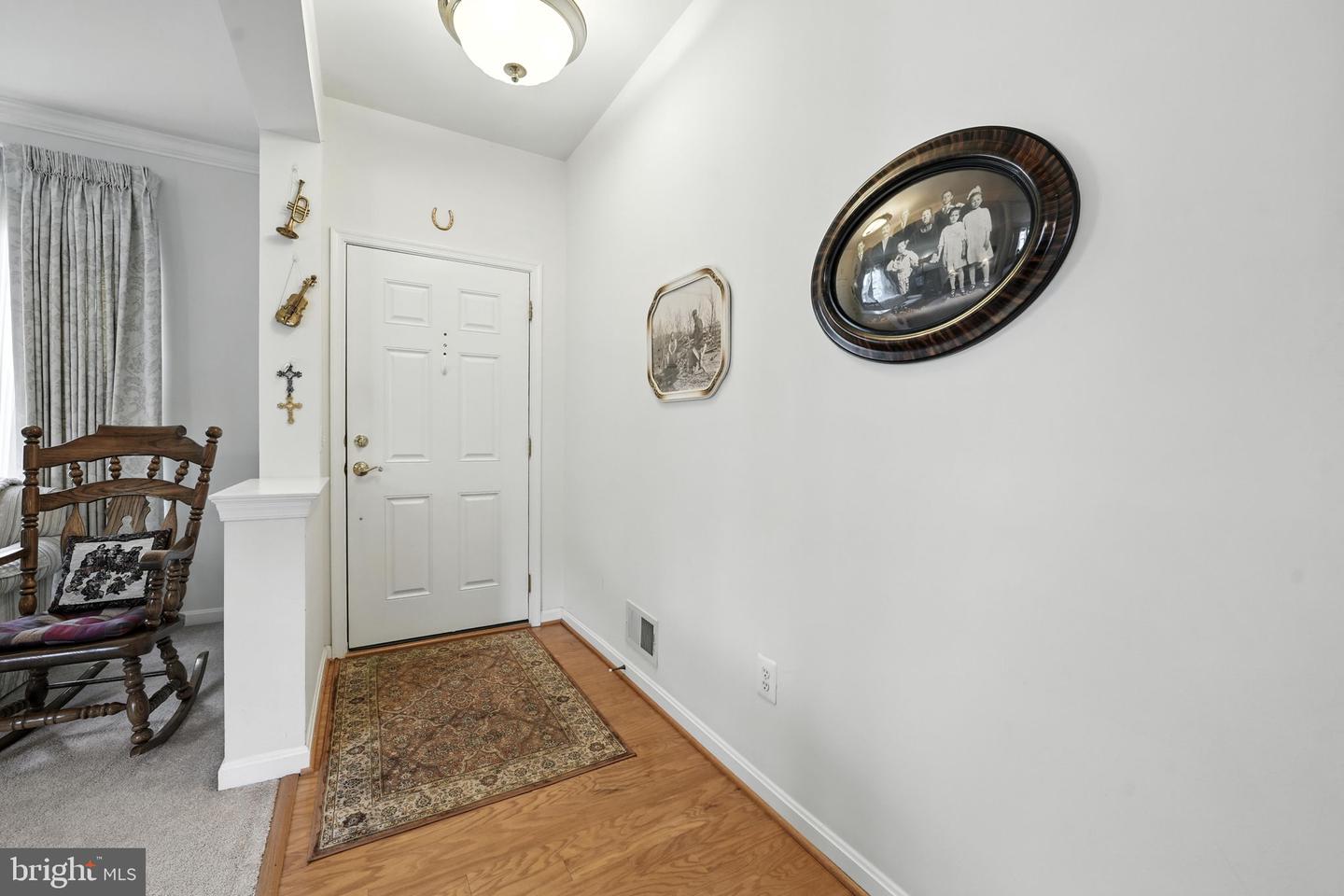 17452 FOUR SEASONS DR, DUMFRIES, Virginia 22025, 3 Bedrooms Bedrooms, ,2 BathroomsBathrooms,Residential,For sale,17452 FOUR SEASONS DR,VAPW2099610 MLS # VAPW2099610