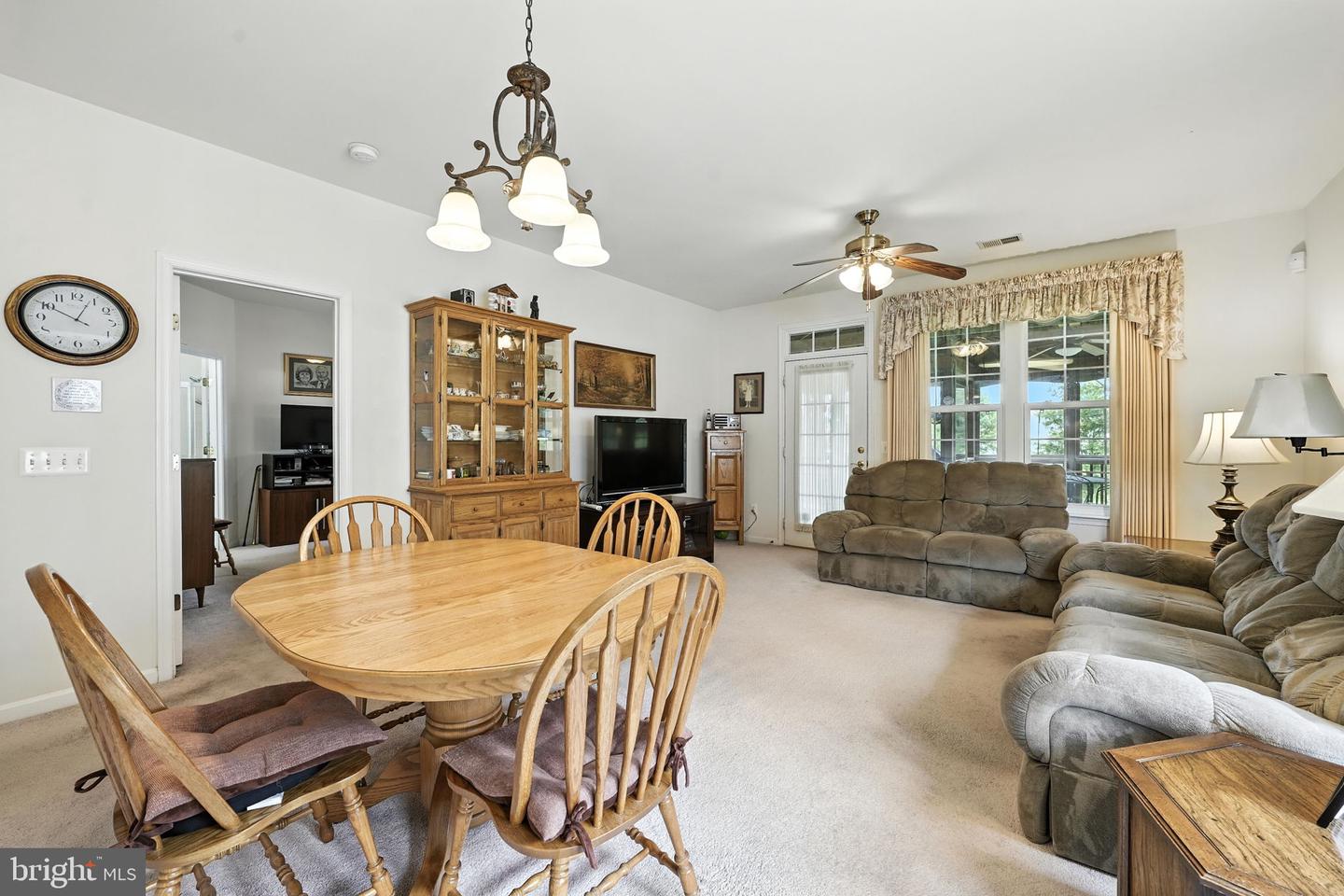 17452 FOUR SEASONS DR, DUMFRIES, Virginia 22025, 3 Bedrooms Bedrooms, ,2 BathroomsBathrooms,Residential,For sale,17452 FOUR SEASONS DR,VAPW2099610 MLS # VAPW2099610