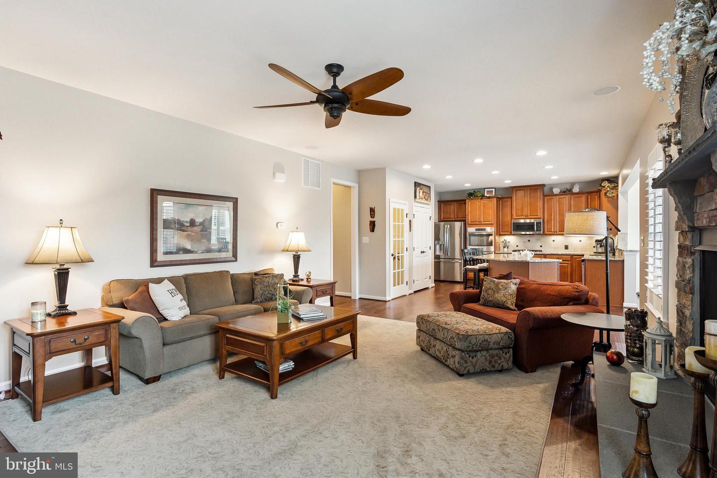 26696 GAYFEATHER DR, CHANTILLY, Virginia 20152, 5 Bedrooms Bedrooms, ,3 BathroomsBathrooms,Residential,For sale,26696 GAYFEATHER DR,VALO2102688 MLS # VALO2102688