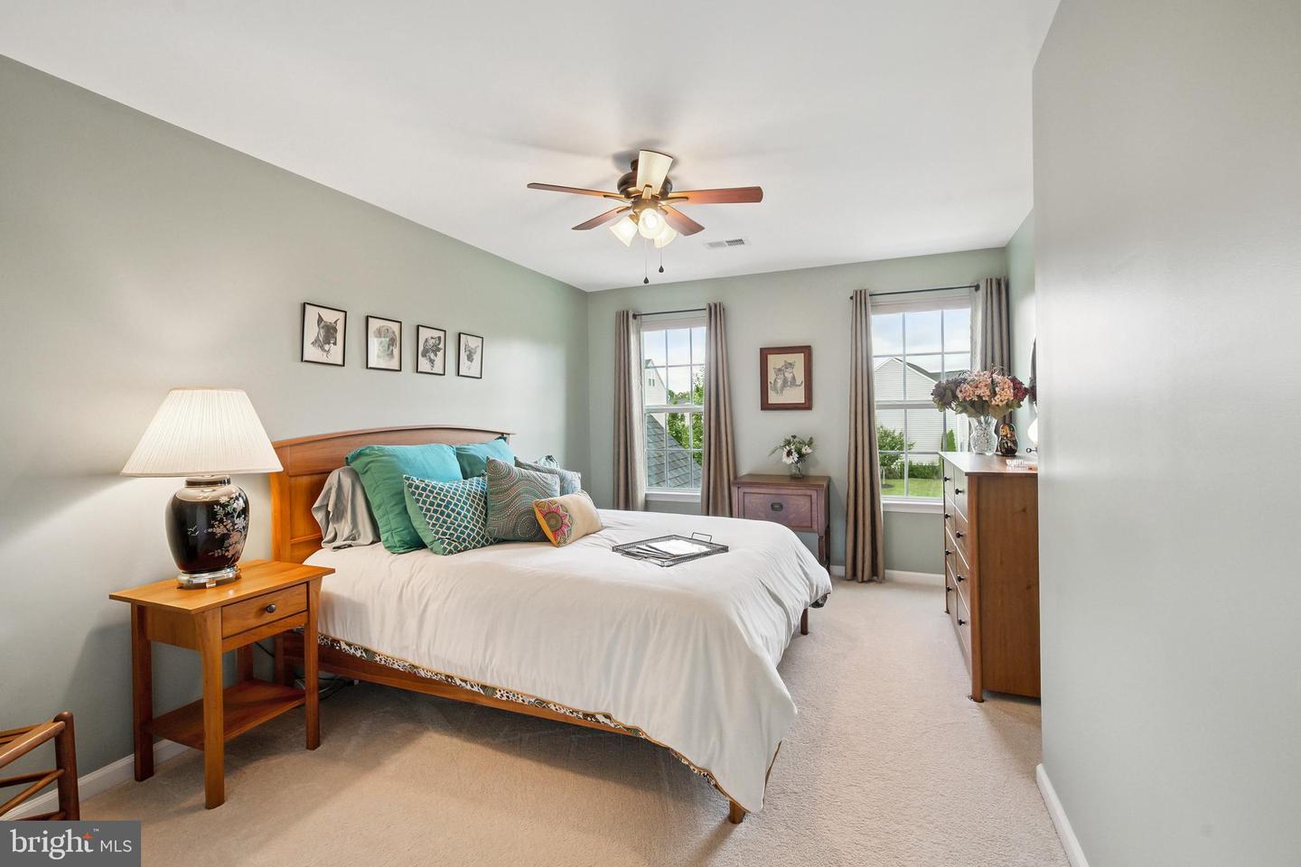 26696 GAYFEATHER DR, CHANTILLY, Virginia 20152, 5 Bedrooms Bedrooms, ,3 BathroomsBathrooms,Residential,For sale,26696 GAYFEATHER DR,VALO2102688 MLS # VALO2102688