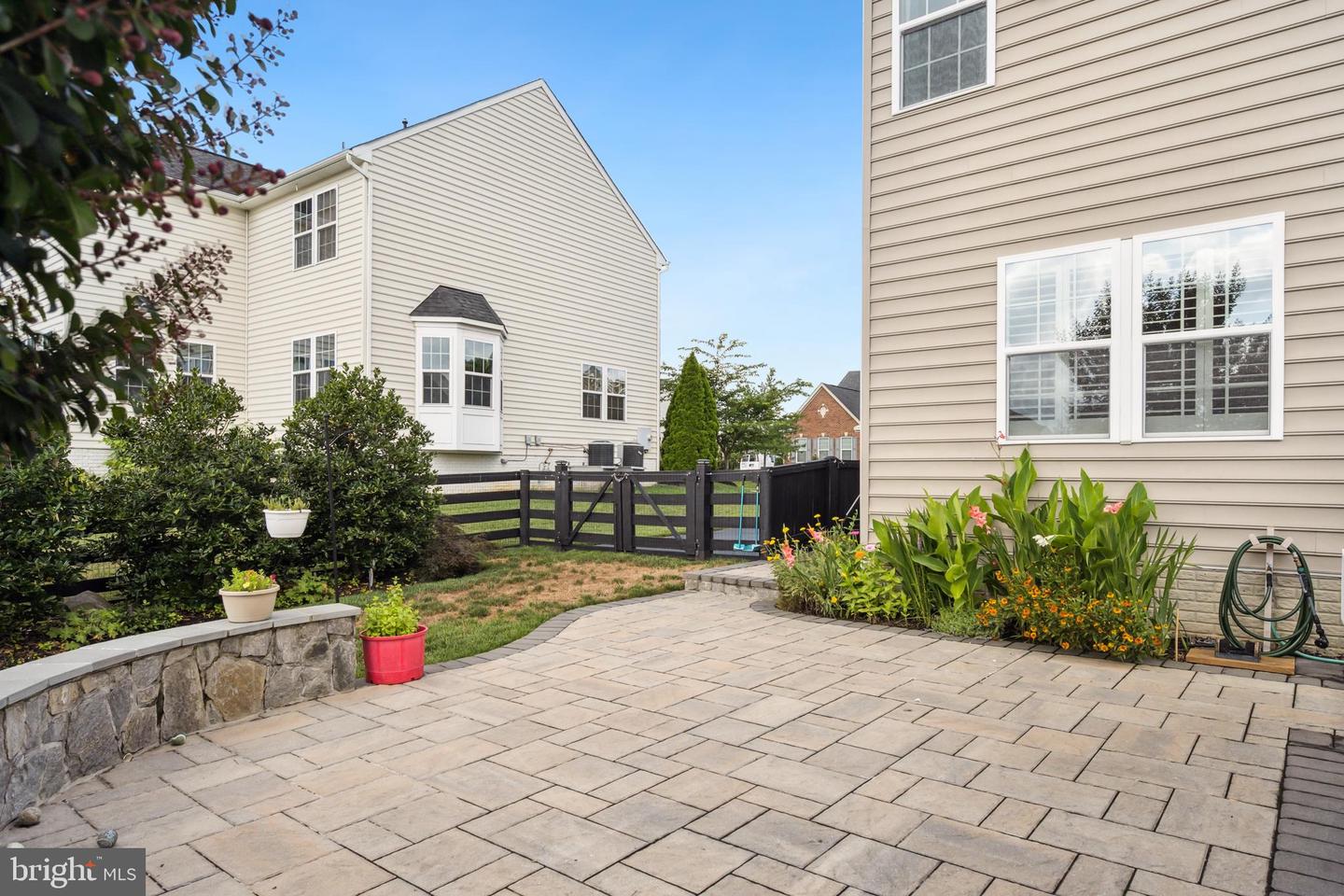 26696 GAYFEATHER DR, CHANTILLY, Virginia 20152, 5 Bedrooms Bedrooms, ,3 BathroomsBathrooms,Residential,For sale,26696 GAYFEATHER DR,VALO2102688 MLS # VALO2102688