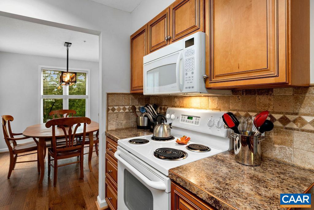 2082 STONE RIDGE CONDOS, WINTERGREEN RESORT, Virginia 22967, 3 Bedrooms Bedrooms, ,3 BathroomsBathrooms,Residential,For sale,2082 STONE RIDGE CONDOS,666934 MLS # 666934