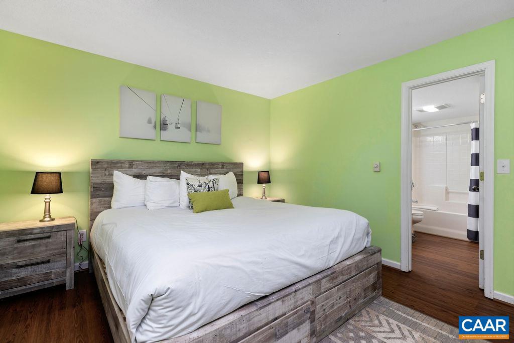 2082 STONE RIDGE CONDOS, WINTERGREEN RESORT, Virginia 22967, 3 Bedrooms Bedrooms, ,3 BathroomsBathrooms,Residential,For sale,2082 STONE RIDGE CONDOS,666934 MLS # 666934