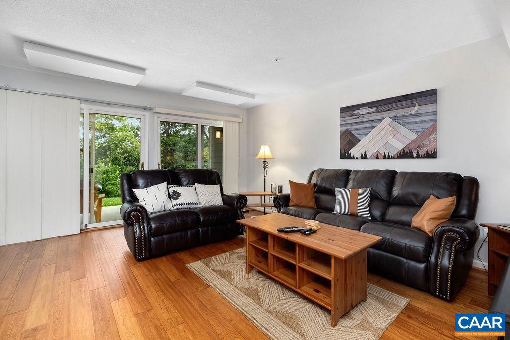 2082 STONE RIDGE CONDOS, WINTERGREEN RESORT, Virginia 22967, 3 Bedrooms Bedrooms, ,3 BathroomsBathrooms,Residential,For sale,2082 STONE RIDGE CONDOS,666934 MLS # 666934