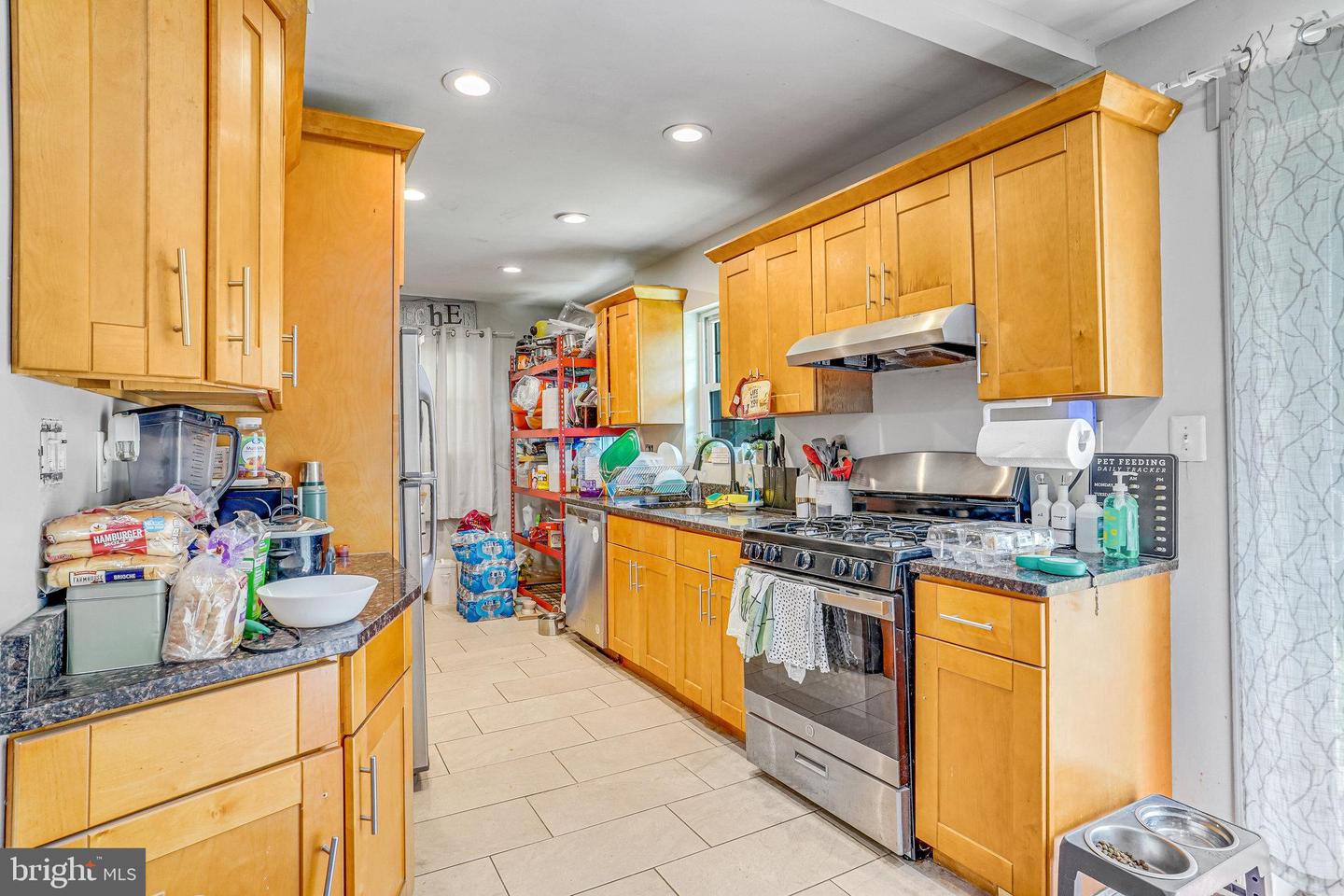 3702 PAUL ST, ALEXANDRIA, Virginia 22311, 3 Bedrooms Bedrooms, ,2 BathroomsBathrooms,Residential,For sale,3702 PAUL ST,VAFX2256528 MLS # VAFX2256528