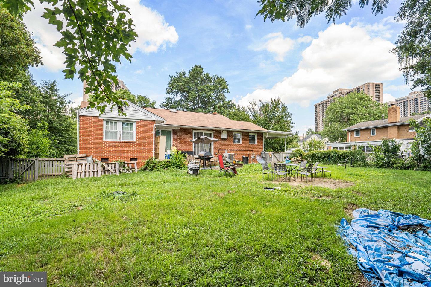 3702 PAUL ST, ALEXANDRIA, Virginia 22311, 3 Bedrooms Bedrooms, ,2 BathroomsBathrooms,Residential,For sale,3702 PAUL ST,VAFX2256528 MLS # VAFX2256528