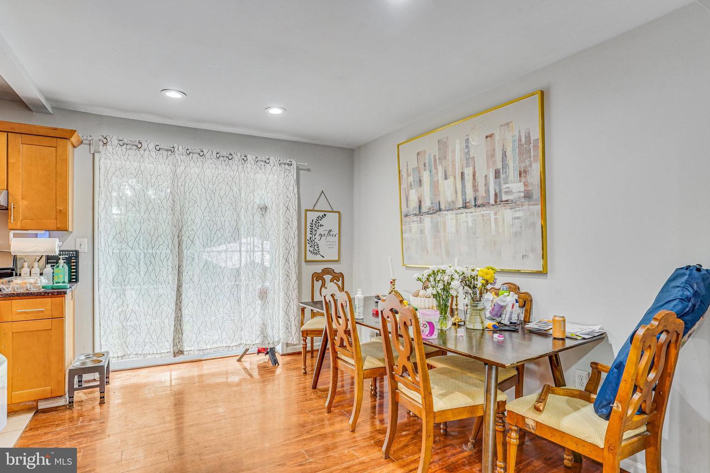 3702 PAUL ST, ALEXANDRIA, Virginia 22311, 3 Bedrooms Bedrooms, ,2 BathroomsBathrooms,Residential,For sale,3702 PAUL ST,VAFX2256528 MLS # VAFX2256528