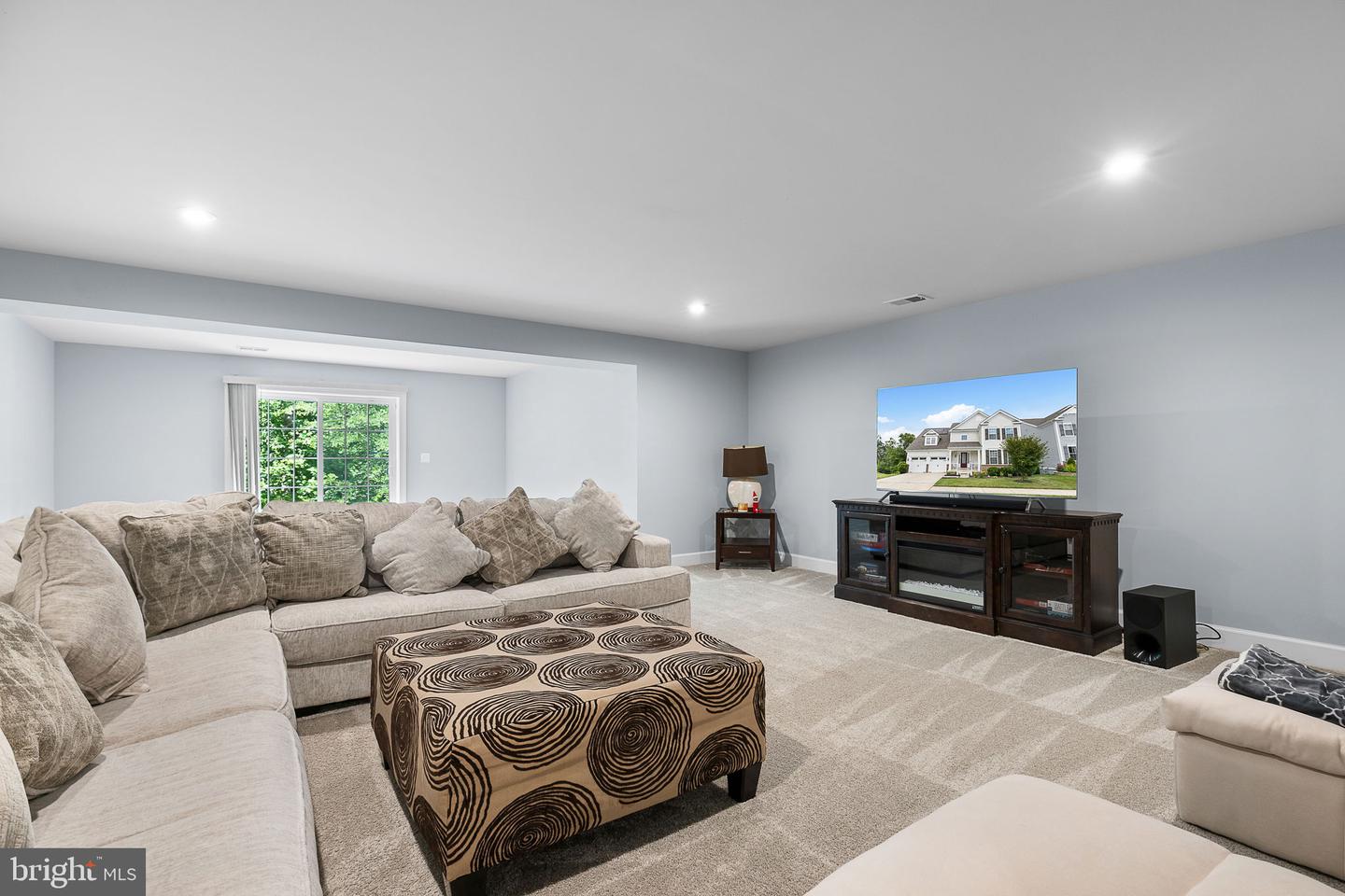 401 DAYLILY LN, STAFFORD, Virginia 22554, 5 Bedrooms Bedrooms, ,4 BathroomsBathrooms,Residential,For sale,401 DAYLILY LN,VAST2040992 MLS # VAST2040992