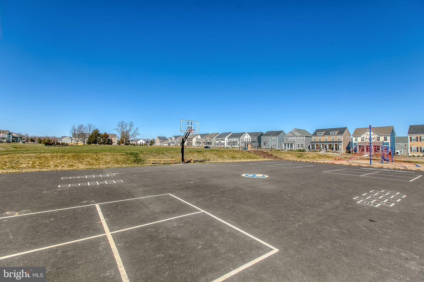 401 DAYLILY LN, STAFFORD, Virginia 22554, 5 Bedrooms Bedrooms, ,4 BathroomsBathrooms,Residential,For sale,401 DAYLILY LN,VAST2040992 MLS # VAST2040992